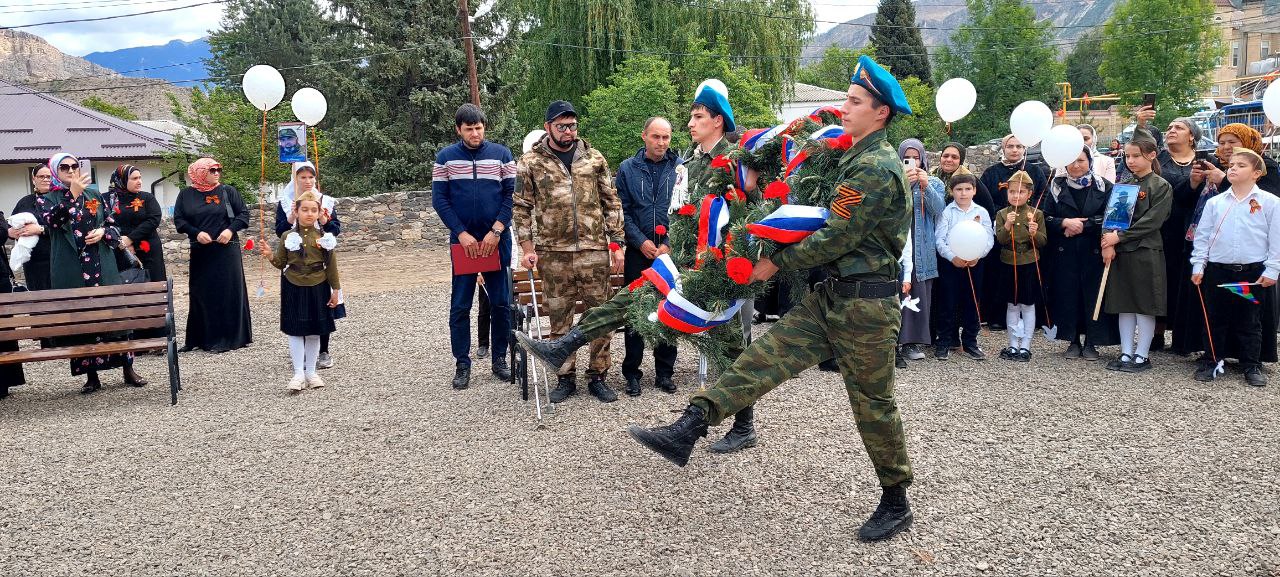 Церемония открытия мемориала, погибшим при исполнении воинского долга в СВО.